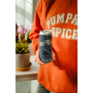 Пиво VARVAR MILK STOUT темне 6.0% 0.33л